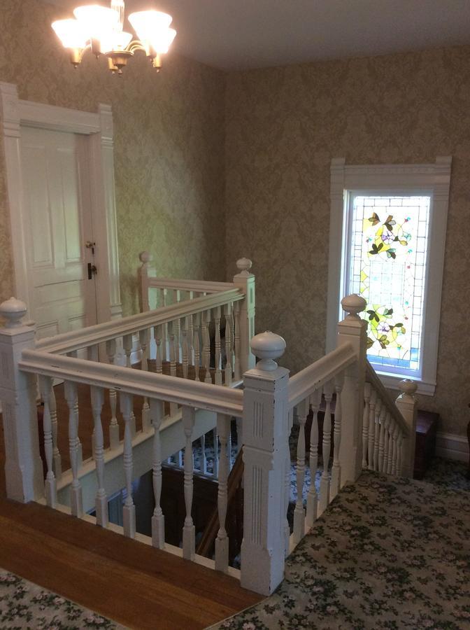 Grand Avenue Bed And Breakfast Carthage Exterior photo